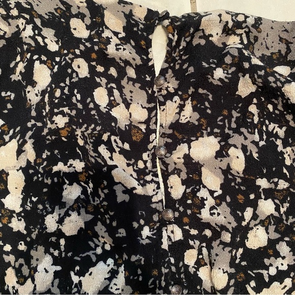 - FREE PEOPLE All Right Ruffles Romper size XS - Picture 3 of 8